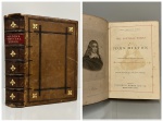 THE CHANDOS POETS. THE POETICAL WORKS OF JOHN MILTON. Reprinted from the best Editions. With memoir, Explanatory uand Glossarial Notis, &c. Original Illustrations and Steel Portrait. London: Frederick Warne and Co. (s.d.) c. 1880. 581 pp. Encadernado em pleno couro marrom com douração e os cortes dourado. Páginas integras e limpas em ótimo estado de conservação. 14 x 19 cm.