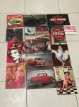 Lote contendo 14 placas decorativas retrô, todas com imagens vintage antigas, nenhuma repetida. Peças ideais para decoração de ambientes, bares, estúdios, coleções ou composições com estética retrô e nostálgica.Qualquer dúvida entrar em contato pelo WhatsApp: 11932480666.OBS: A sua participação em nosso leilão ajuda em causas animais.