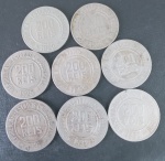 8 Moedas do Brasil !! valor de 200 Reis !! todas em datas diferentes !! 1920 !! + 1923 !! + 1925 + 1929 + 1930 + 1931 + 1932 + 1935 !! material cuproniquel !! começe uma coleção ... ou aproveite para completar sua coleção !! valor muito abaixo de mercado !!