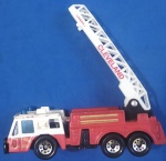 Colecionismo- miniatura Caminhão de bombeiros !!! Modelo c/ escada ( Cleveland )tamanho maior de 7,5 cm !!!   !!