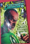 Revista Quadrinhos !! Lanterna verde !! NUMERO 1 !! Os novos 52 !! edição de  2012 !! acervo de colecionador !! possue mancha na contra capa !!