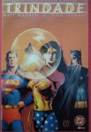 Revista - Quadrinhos - Trindade !! Batman - Superman e Mulher maravilha !! Numero 3 !!  edição Panini - DC Comics !!! História Completa !! ja tem 20 anos !! edição de abril de 2004 !! acervo de colecionador !!