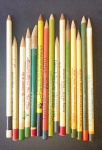 Colecionism- 15 Lapis de coleção todos diferentes !! todos de propagandas de empresas antigas !! acervo de colecionador !! varias cores !! peças antigas !!