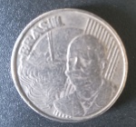 Moeda do Brasil !! valor de 50 centavos de REal !! defeito Catalogado como lindo !! BBBRRRAAASSIIIILLLL !! dificil de aparecer !! acervo de colecionador !! valor inicial muito abaixo de mercado !! 