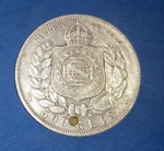 Moeda / Brasil !! material prata !! valor de 500 réis ano de 1888 !! com patina de época !! pequeno furo fora da data !!! alto valor de mercado !!