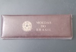 Moeda - Brasil ! Estojo Oficial de moedas Comemoratrivas da abolição da escravatura !! valor de 100 Cruzados do ano de 1988 !! acervo de colecionador !! dificil de aparecer neste estojo !!