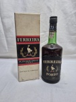 Garrafa lacrada do vinho do porto Ferreira Superior Tawny Port, 750ml, na caixa original. Por conta do produto está lacrado, não nos responsabilizamos pela integridade do conteudo.