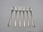 Jogo de 6 garfos de sobremesa em aço nobre inox Meridional 18/10, modelo perolado. Medindo 18cm de comprimento.