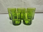 Jogo de 5 copos de água, suco em grosso vidro Nadir verde, moldado. Medindo 7cm x 9,5cm de altura.