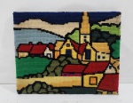 ANTIGO QUADRO DECORATIVO EM TAPEÇARIA RETRATANDO CASARIOS. MEDINDO 18 X 23 CM