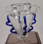 ANTIGO VASO PORTA VELAS EM VIDRO E DETALHES EM AZUL - IMPORTADO - NO ESTADO CONFORME FOTOS