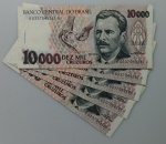 LOTE CONTENDO 5 CEDULAS DE 10.000 CRUZEIROS SEQUENCIAIS - C224 - FE - ITEM NO ESTADO CONFORME FOTOS
