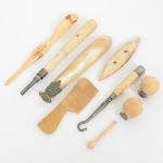 DIVERSOS, um (1) saco SURPRESA, com várias partes em marfim, osso, madrepérola, etc., alguns no estado,vide foto.