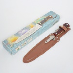 CUTELARIA, uma (1) faca para peixe, marca TRAMONTINA, modelo PRAIANA, com saca rolha acoplado, empunhadura imitando osso, acondicionado na embalagem original, não aparenta ter sido usado, medindo 31 cm comprimento, bainha em couro ou símile na tonalidade castor, vide foto.