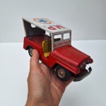 Antigo Carrinho de lata DAIYA JEEP Military Police com 18cm, a fricção. Funcionando. Peça no estado das fotos.