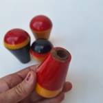 Lindo design de acessórios MANOPLAS/ BOLAS DE CÂMBIO. Lote com 4 peças de cores variadas. Peças no estado das fotos, sem testes de funcionamento.