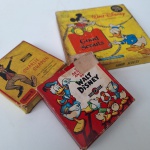 Filmes Super 8, na caixa. Charlie Chaplin, Mickey Mouse e Pato Donald . Peças no estado das fotos, sem testes de funcionamento.