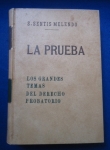 Direito - La Prueba: Los Grandes temas del derecho probatorio (Colección Ciencia del proceso; 65) - Autor: Santiago Sentis Melendo - Espanhol - Editora: JEA - 1978 - Capa dura, 608 pags, corte do livro e paginas amareladas devido a ação do tempo e a qualidade do papel, com pequena etiqueta colada na ultima capa, primeira capa com pequena anotação,obra em bom estado de conservação, sem riscos, formato do livro 16x23 cm. é uma obra fundamental no direito processual latino-americano, abordando de forma profunda a teoria e a prática da prova. Sentís Melendo parte do princípio de que a prova não deve ser encarada com formalismos excessivos que impeçam a descoberta da verdade. Ele defende a liberdade probatória, argumentando que o processo deve buscar a verdade dos fatos para aplicar o direito de forma justa, sem que o rigor formal sufoque a realidade.