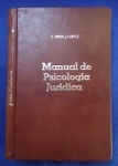 Direito - Manual de Psicologia Juridica - Autor: E. Mira y Lopez (Tradução do Dr. Elso Arruda) - Português Br - Editora: Agir - 1947 - Capa dura encardenado com a capa original, 302 pags, corte do livro e paginas amareladas com manchas devido a ação do tempo e a qualidade do papel, algumas paginas com anotações, sublinhados e grifos, formato do livro 16x23 cm.** Emilio Mira y López apresenta uma obra inovadora que explora a interseção entre a psicologia e o direito, oferecendo uma visão abrangente das dimensões psicológicas que influenciam o comportamento humano no contexto jurídico. Com uma abordagem didática e acessível, o autor discute como fatores psicológicos afetam tanto a prática jurídica quanto a administração da justiça.Mira y López aborda temas cruciais, como a avaliação psicológica de testemunhas, o perfil do criminoso, e as dinâmicas emocionais envolvidas em processos judiciais. Ele revela como a compreensão do comportamento humano é essencial para advogados, juízes e profissionais da área, proporcionando ferramentas práticas para lidar com as complexidades do sistema legal.