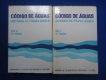 Direito - Código de Águas 2 Volumes 2ªEdição - Autor: Antônio de Pádua Nunes - Português Br - Editora: Revista dos tribunais - 1980 - Livro 1 Brochura, 465 pags, capa desbotada, capa,corte do livro e paginas amareladas, em bom estado de conservação obra sem riscos, formato do livro 14x21 cm.********Livro 2 Brochura, 420 pags, capa desbotada, capa,corte do livro e paginas amareladas, em bom estado de conservação obra sem riscos, formato do livro 14x21 **Esta é uma obra de referência no direito brasileiro, com anotações e comentários sobre o Decreto nº 24.643, de 10 de julho de 1934, que instituiu o Código de Águas no Brasil