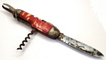 Vintage Coleção, Raro Canivete Multi ferramental, marca Baleia, em Aço Carbono e Celulóide Vermelho, 1950`s, Germany. Medindo 16cm aberto. Possui 9cm fechado. Aceita limpeza/ polimento