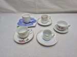 Lote de 5 xícaras de café em porcelana, marcas e modelos diversos.