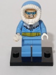 Capitão Frio (Captain Cold), o Leonard Snart, um dos adversários mais icônicos do Flash na linha LEGO DC Super Heroes.Lançada originalmente em 2015 como parte do conjunto 76026 - Gorilla Grodd Goes Bananas.
