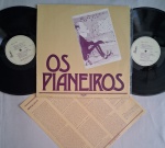 LP OS PIANEIROS C/ ANTONIO ADOLFO, CAROLINA CARDOSO DE MENEZES E ALOYSIO CAPA DUPLA C/ ENCARTE // CAPA CONFORME FOTOS // DISCO EM MUITO BOM ESTADO // PODE CONTER RISCOS QUE CAUSAM CHIADOS, RUÍDOS OU PULOS