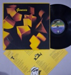 LP GENESIS 1983 C/ ENCARTE // CAPA CONFORME FOTOS // DISCO EM MUITO BOM ESTADO // PODE CONTER RISCOS QUE CAUSAM CHIADOS, RUÍDOS OU PULOS