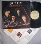 LP QUEEN - GREATEST HITS // CAPA CONFORME FOTOS // DISCO EM BOM / MUITO BOM ESTADO // PODE CONTER RISCOS QUE CAUSAM CHIADOS, RUÍDOS OU PULOS