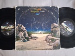 LP YES - TALES FROM TOPOGRAPHIC OCEANS CAPA DUPLA // CAPA CONFORME FOTOS // DISCO EM MUITO BOM ESTADO // PODE CONTER RISCOS QUE CAUSAM CHIADOS, RUÍDOS OU PULOS