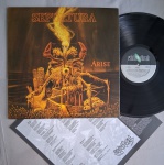 LP SEPULTURA - ARISE C/ ENCARTE // CAPA CONFORME FOTOS // DISCO EM MUITO BOM ESTADO // PODE CONTER RISCOS QUE CAUSAM CHIADOS, RUÍDOS OU PULOS
