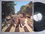 LP THE BEATLES - ABBEY ROAD // CAPA CONFORME FOTOS // DISCO EM MUITO BOM ESTADO // PODE CONTER RISCOS QUE CAUSAM CHIADOS, RUÍDOS OU PULOS