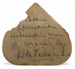 AUTOGRAFO GILDA VALENÇA Nome artístico de Ermenegilda de Abreu Pereira (Lisboa, 13 de fevereiro de 1926  Rio de Janeiro, 1983), foi uma cantora e atriz, nascida em Portugal mas com carreira no Brasil. Filha de Manuel H. de Abreu Pereira e Isabel C. de Almeida. Irmã da também cantora Ester de Abreu e da atriz Julieta Valença. Original anos 50, formato coração, possui outro autógrafo no verso. Mede 8 x 7 cm. Desgaste do tempo.