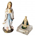 Lote composto por 2 Nossa senhora - sendo 1 em resina - e 1 em metal 04x03x03 cm.