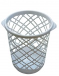 Cesto para roupas, em plástico. 43x35x35cm