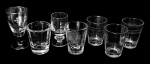 Lote composto por 7 peças em vidro - sendo 2 taças de licor 09x4,5 cm e 07x3,5 cm - e 4 copos para dose 06x4,5 cm - um dos copos promocional.