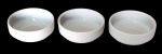 Conjunto com 3 petisqueiras em porcelana - 03x8,5 cm.