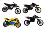 BRINQUEDO - Lote composto por 4 motos em plástico - sendo 1 delas em metal - 06x12 cm.