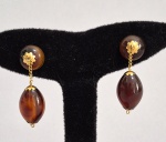Par de antigos brincos em Ouro e Ambar do Báutico. Teste UV ok. Med. 4 cm
