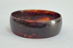 Anos 30/40- Antigo bracelete em casco de tartaruga. Medida interna: 6 cm