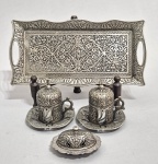 Conjunto para café turco em metal.