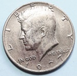 Estados Unidos 1977 `Kennedy Half Dollar` Meio Dólar Cobre com revestimento de Cupro-Níquel Sem Marca de Cunhagem KM# A202b