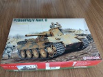 Kit de Plastimodelismo PZ BEOBWG V AUSF.G, fabricado pela Dragon,completo, bags lacrados,instrução e decais Por favor observem bem as fotos antes de dar o lance e qualquer dúvidas ou mais fotos por gentileza entrar em contato no número (24)992260836 telefone e whatsapp