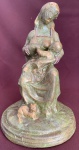 ESCULTURA DE GESSO FORRADA,  MADONA AMAMENTANDO, COM 27CM, CONSERVADA