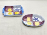 Lote de 2 petisqueiras em cerâmica vitrificada. Medindo o oval 18cm x 12cm x 3cm de altura.