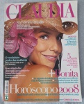 Revista CLAUDIA - Janeiro de 2008 (Edição Horóscopo)Relíquia para colecionadores, esta edição histórica abre o ano de 2008 com a estrela Ivete Sangalo na capa e o clássico guia de previsões astrológicas que definiram a época. Um registro marcante de moda, comportamento e misticismo.