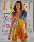 Revista ELLE Brasil  Novembro de 2007 (Edição nº 234)  Especial Verão "332 Ideias Fantásticas para o seu Verão!"  Um guia completo de moda, do urbano à praia.Guia de Compras: Especial "Clic Chic" com dicas e roteiros para compras de Natal na web (um registro histórico do e-commerce na época).