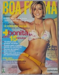 Revista BOA FORMA  Dezembro de 2006 (Edição nº 235)  Capa Christine FernandesEsta edição da revista BOA FORMA é um item de colecionador que captura um momento radiante da carreira da atriz Christine Fernandes, sendo ideal para fãs da artista e entusiastas do universo fitness e bem-estar dos anos 2000