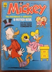 Revista Mickey Nº 368 - O Feitiço Azul (1983)Relíquia histórica da Editora Abril, lançada originalmente em maio de 1983. Este exemplar é o destaque do mês, trazendo a inusitada disputa entre o Tio Patinhas e a persistente Brigite, em uma trama que envolve até magia para conquistar o coração (ou o cofre) do velho pato